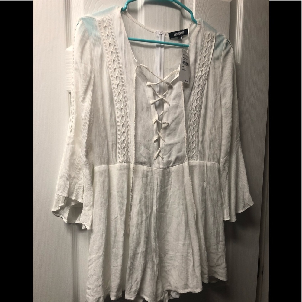 MISSGUIDED WHITE ROMPER SIZE 8 NWT